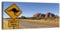 wandmotiv24 Leinwandbild Panorama Nr. 344 Känguruschild 100x40cm, Keilrahmenbild, Bild auf Leinwand, Australien Landschaft Strasse