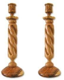 Kerzenhalter aus Olivenholz aus dem Heiligen Land