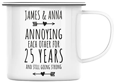 Tazza in metallo smaltato Annoying Each Other and Still Going Strong Personalizzabile Anniversario di Matrimonio Coppie