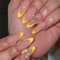 Lot de 24 faux ongles jaunes avec pointe française à coller - Motif papillon - En forme d'amande - À coller