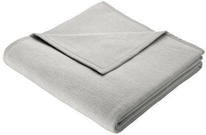 Biederlack Wohn- und Kuscheldecke in Grau, 150x200 cm, Decke aus Baumwolle, Tagesdecke zum Einkuscheln, edles Wohnaccessoire zum Wohlfühlen