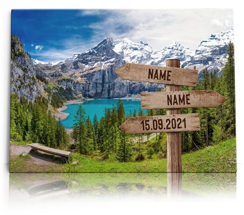Liebesleinwand Leinwandbild personalisiert Romantik am Bergsee | Leinwand gestalten mit Namen und Datum Geschenk für Partner Hochzeitstag, Jahrestag