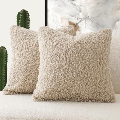 Foindtower Kissenbezüge, 100 % Polyester, Deko-Sherpa-Kissen, flauschig-weiche Kissenbezüge, Schaffell, dekorativer Fleecekissenbezug für Bett, Couch, Wohnzimmer, 2 Stück, 60 x 60 cm, Hellkhaki