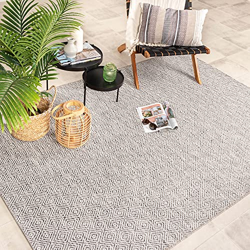 FRAAI In- & Outdoor Teppich - Summer Tile Hellgrau 140x200cm - Wetterfest - Polypropylen - Flachgewebe - Balkon, Garten/Terrasse - Terrasse - Carpet