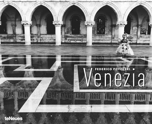 teNeues - Venezia 2025 Wandkalender, 52x42,5cm, Kalender mit einzigartigen und authentischen Momenten der berühmten Stadt, zwölf einfühlsame Fotografien