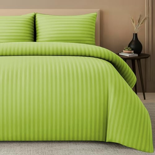 Pamposh Satin Stripe Super King Duvet Set - Premium Microfiber Bedding Set | Soft Microfibre Polyester, Comfortable Sleep, Fade Resistant, Super King (220 x 260 cm), Zipper Closure, Machine Washable