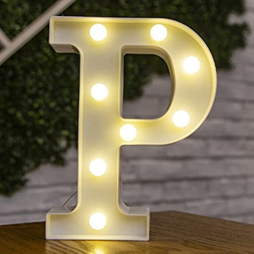 Besch Deko-Buchstabe P aus Kunststoff mit weißem LED-Licht, 22 cm