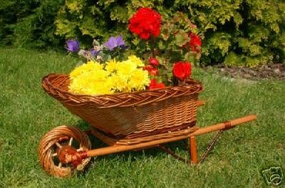 Schubkarre aus Korbgeflecht, 65 cm, Gartendeko, Kaminkorb, Kaminholzkorb aus Korbgeflecht, Rattan, Weidenkörbe, bepflanzen möglich, aus hochwertigem Korbmaterial, Korbgeflecht, Rattan, Weinkörbe, Weidenkorb, Pflanzkorb, Blumentöpfe, keine Holzschubkarre, Pflanztrog, Pflanzgefäß, Pflanzschale, Blumentopf, Pflanzkasten, Übertopf, Übertöpfe, Pflanzkarre, Blumentopf, Pflanzgefäß, Pflanztöpfe, Pflanzkübel, Pflanzkarre
