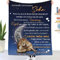 Kuscheldecke Flauschige an Unseren Sohn von Mama und Papa, Personalisierte Geschenk Decke für Tochter von Eltern, Super Weich Briefdecke für Weihnachten Geburtstag Graduierung,18 Geburtstag Junge