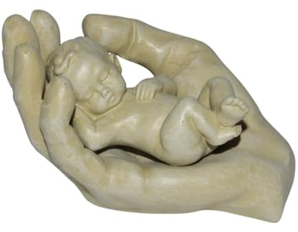 JS Garten Deko In Seiner Hand“ Dekofigur schützende Hand mit Kind, B 9 cm Symbol zur Taufe, Geburt & Erinnerung Parastone