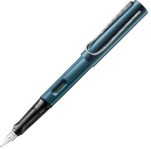 LAMY AL-star leichter Füllhalter 0D4 aus Aluminium in petrol mit ergonomischem Griff und polierter Stahlfeder Strichbreite Fein, inkl. Tintenpatrone T 10 blau