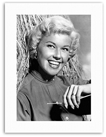 Wee Blue Coo HOLLYWOOD PUBLICITY SHOT DORIS DAY Poster Canvas art Prints