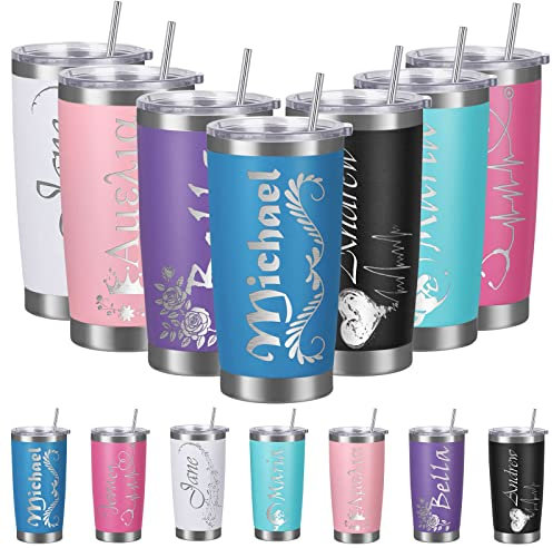 Personalisierte Becher mit Deckel und Strohhalm, individueller isolierter Becher mit Gravur mit Namen, individuelle Edelstahl-Kaffeebecher, Geschenke für Männer und Frauen (590 ml, Himmelblau)