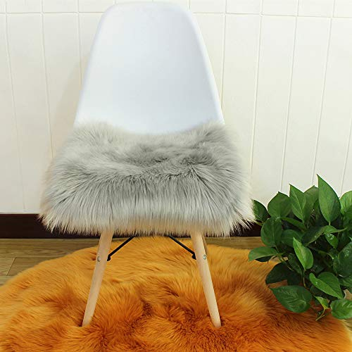 Faux Lammfell Sitzkissen, Schaffell Sitzauflage Longhair Fell Optik Nachahmung Wolle Sofa Matte (Grau,45 * 45cm)
