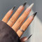 JUSTOTRY 24 Stück Glitzer Stiletto Nägel Zum Aufkleben Lang,Gradient Schwarz French Künstliche Nägel,Nude Mandel Kunstnägel Press on Nails, Pretty Fingernägel Fake Nails für Frauen