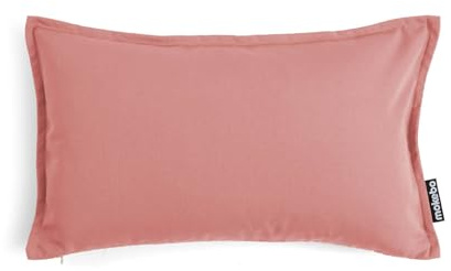 mokebo® Outdoor Kissen 'Das Ruhepolster', (50x30cm) Terrassendeko, Sofakissen oder Kissen für Balkon, Terasse oder Garten, Dekokissen Bezug aus feinem Outdoorstoff in Koralle