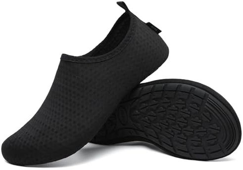 SAGUARO Badeschuhe Herren Wasserschuhe Damen Schwimmschuhe Aquaschuhe Schnell Trocknend Strandschuhe Surfschuhe Leicht Neoprenschuhe Wassersportschuhe Tauchschuhe Schwarz Gr. 42/43 EU