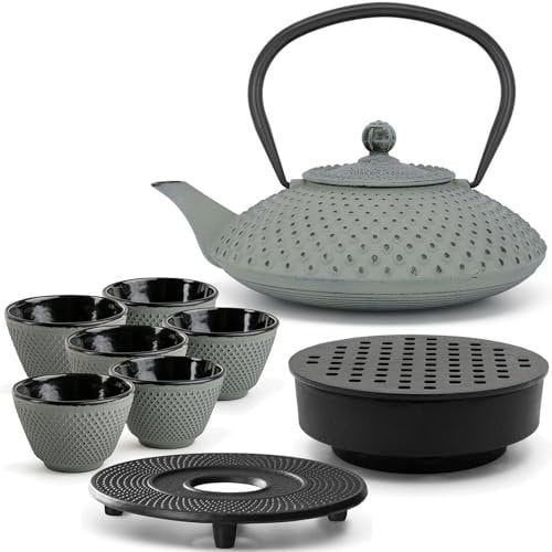 Bredemeijer grüne Teekanne 1.25 Liter Gusseisen - flache Asia Gusskanne Induktion im Set mit 6 Teebecher (Tassen) Untersetzer & Teewärmer & Teefilter-Sieb-Einsatz