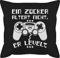 Kissen 50x50 - Statement mit Sprüchen - Ein Zocker altert nicht - er levelt weiß - 50 x 50 cm - Schwarz - kissenbezug spruch sprüche game kissenbezüge und fuellung spruechen gamer männerkissen