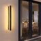 Mikeru Moderne LED Wandlampen, Außen-Patio-Wandleuchten, Indoor Wandlampe, 80cm 36W Langstreifen-Aussenlampe 3000K Schwarze Wandlicht IP65 Wasserdichte für Wohnzimmer Veranda Terrasse Garage