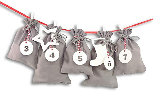 Frau WUNDERVoll® Stoff Adventskalender zum Befüllen Schneeflöckchen grau Stoffbeutel, Ziffern weiß/Weihnachten Beutel Säcke Säckchen Stoffsack Baumwolle Geschenkbeutel kinder Kinderadventskalender