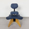 Kniestuhl mit Rückenlehne, ergonomischer Bürostuhl mit gekreuzten Beinen zum Knien zur Verbesserung der Körperhaltung, tragbarer Meditationsstuhl mit hoher Tragkraft (blau, Einheitsgröße)