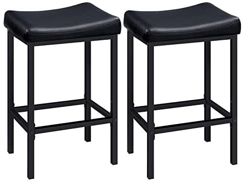 HOOBRO Taburete de Bar, Juego de 2, Silla Alta, Forma Cuadrada con Superficie Curva, Cuero PU, Acolchado de 4 cm de Grosor, Marco de Metal, 63 cm de Altura, para Cocina, Restaurante, Negro EBB10BY01