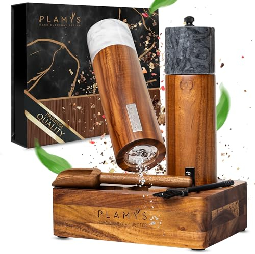PLAMYS Salz und Pfeffermühle Set aus Akazienholz und Marmor inkl. Untersetzer, Holzlöffel, Reinigungsbürste, Gewürzmühlen mit Stahl & Keramikmahlwerk, Salzmühle Pfeffermühle in Geschenk Box
