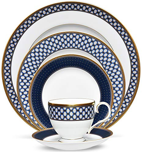 Noritake Blueshire 5-Piece Place Dinnerware Setting in Blue/White