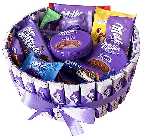 Onza. Cesta de Chocolates originales para regalar. Tarta de chocolate Milka. Caja de Chocolatinas mini regalo cumpleaños, para parejas. Pack Milka, Choco Wafer, Milka Moments, Milka Tuc.