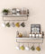 Petrala Lot de 2 étagères murales flottantes en Bois avec Crochets Porte-Serviettes, Design Vintage Rustique pour Salle de Bain, Salon, Gris
