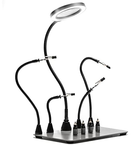 SainSmart Dritte Hand Lötstation Lötwerkzeug mit 4 Magnetische Flexible Helfende Händen, LED-Lupe, 4 PCB Leiterplattenhalter und Größerem Stabilem Sockel
