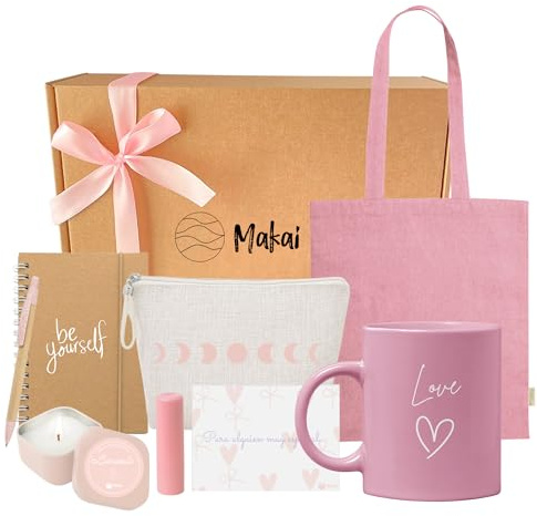 Makai - Pack Regalo Mujer, Taza Desayuno, Velas Aromáticas, Tote Bag, Neceser, Libreta Pequeña, Bolígrafo, Balsamo Labial, Rosa Pastel, Listo para Regalar, Regalo Cumpleaños Mujer, Regalo Amiga