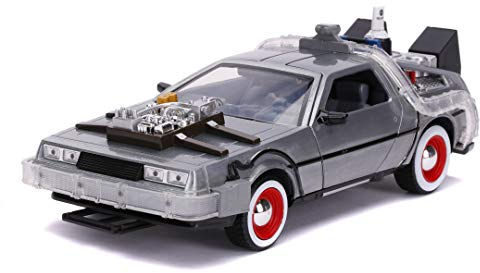 Jada Toys Time Machine, Zurück in die Zukunft 3, zu öffnende Türen, Kofferraum, Motorhaube, ausklappbare Räder, Spielzeugauto aus Die-cast, LED-Licht, inkl. Batterien, Maßstab 1:24, Silber
