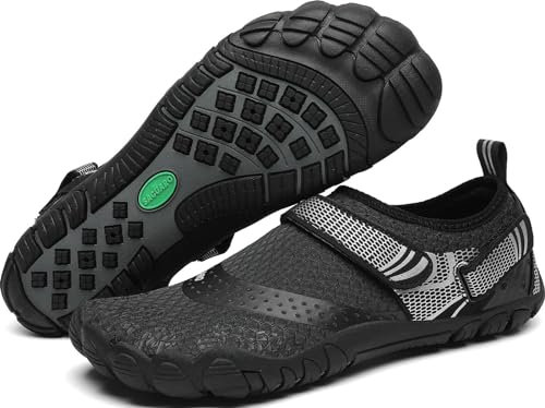SAGUARO Badeschuhe Herren Wasserschuhe Damen Barfuss Schuhe Sport Schwimmschuhe Barfußschuhe Gegen Seeigel Aquaschuhe rutschfest Strandschuhe Leicht Neoprenschuhe Barfussschuhe Rauchig Schwarz, Gr.45