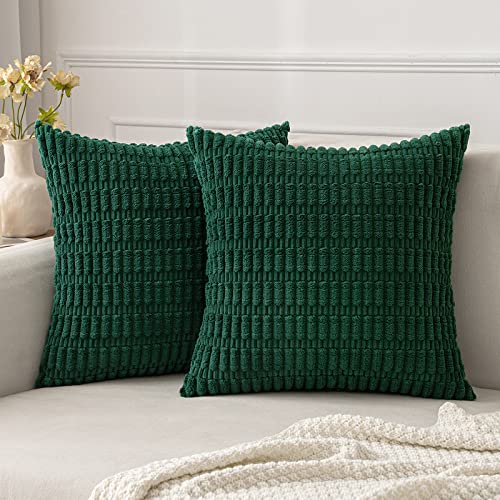 MIULEE 2er Set 50x50 cm Kordsamt Kissenbezüge Moderne Kissenhüllen Dekorative Sofakissen Dekokissen Weicher Zierkissenbezug für Wohnzimmer Sofa Schlafzimmer Boho Dekor Dunkelgrün