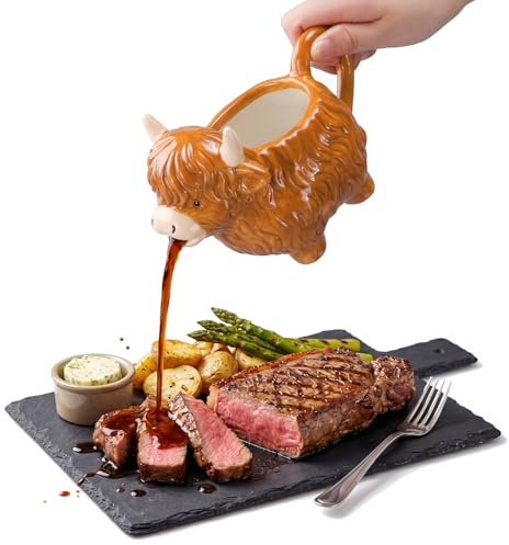 Hushee Ceramic Highland Cow Gravy Boat Farmhouse Sauce Jug with Smooth Handle Highland Cow Kitchen bowl for Serving Jars of Salad Dressing Broth Cream Milk