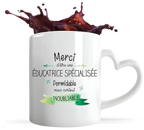 Planetee Tasse anse Coeur Éducatrice spécialisée Inoubliable Femme | Mug avec anse en forme de Coeur | Idée Cadeau Collègue Travail Retraite
