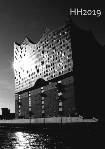 Kalender 2019 - Hamburg HH Black & White: Wochenkalender - DIN A5 - Eine Woche pro Doppelseite