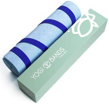 Yogi Bands Premium TPE Yogamatte – Körperausrichtungslinien und rutschfester Griff – perfekt für Heimtraining und Fitness-Workout – leicht, tragbar, kompakt – Reisefreundlicher Schultergurt