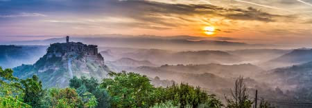 adrium Quadro composito in alluminio 90 x 30 cm: Bagnoregio al crepuscolo in Italia (40249610)