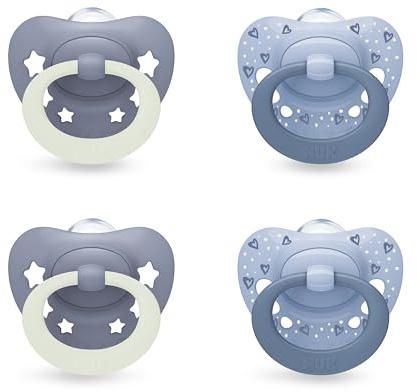 NUK First Choice Classic Day & Night Baby Schnuller | 0-6 Monate | Orthodontische Schnuller, die im Dunkeln leuchten | 95% Akzeptanz bei Babys** | Blau | 4 Stück