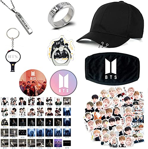 BTS Fanartikel Geschenk Set Für Army, Bangtan Boys Merch mit 1 Schwarz Unisex Basecap, 1 Silber Halskette, 1 Ring, 1 Schlüsselanhänger, 1 Handy Ring, 2 Brosche, 40 BTS Photocard, 40 Aufkleber