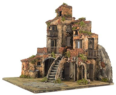 Original Haus mit Brunnen und zentraler Treppe 44 x 42 x 47