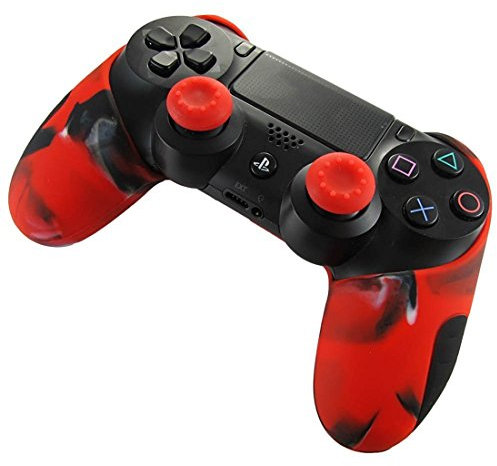 DOTBUY 1 x PS4 Dicker Hälfte Silikon Schutzhülle Sleeve + 2 Analog Cups Silikon Thumb Grips für Sony Playstation 4 Controller - Bundle (Camo Red)