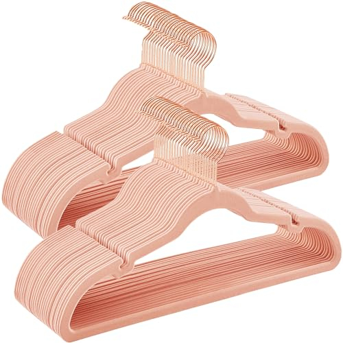 SONGMICS Grucce Appendiabiti in Velluto 50 Pezzi, Antiscivolo, Scanalature su Spalle, Barra per Pantaloni, Gancio Girevole a 360°, Salvaspazio, Spesso 0,6 cm, Largo 43 cm, Rosa Chiaro CRF029PK05