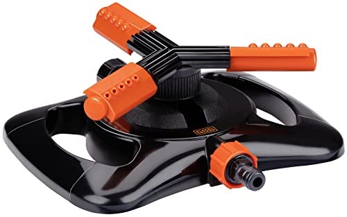 BLACK+DECKER Rasensprenger 3 Arme – 360° Bewässerung – 25 x 24 x 8 cm – Gartenschlauchanschluss – Schwarz/Orange