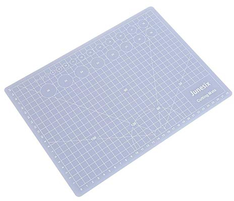 Alfombrilla de corte con líneas de rejilla de acolchado de PVC de doble cara A5/A4/A3 Tablero de corte para herramienta de cuero artesanal manual de bricolaje(A4)