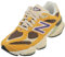 New Balance 9060 Sneakers Uomo, Sale marino/Raggio di luna/Dawn Glow, 37 EU