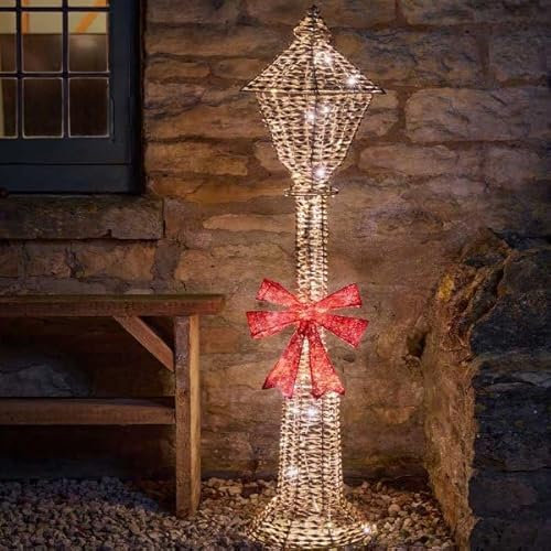 Marco Paul 120 cm Christmas Lamp Post Decoration – Large Outdoor & Indoor Rattan Lamp Post with 75 Warm White LED Lights – Weather-Resistant Festive Ornament with Red Bow for Garden & Home Décor